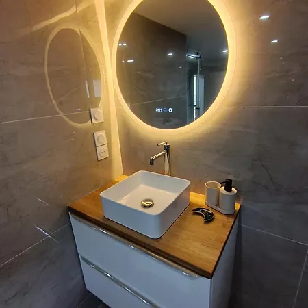 Romantique Avec Privatif Apartamento Châteaugay