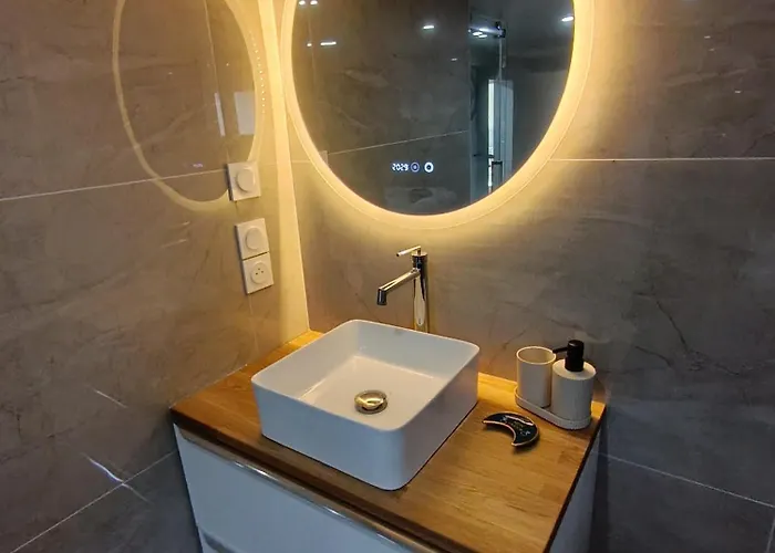 Romantique Avec Privatif Apartamento Châteaugay